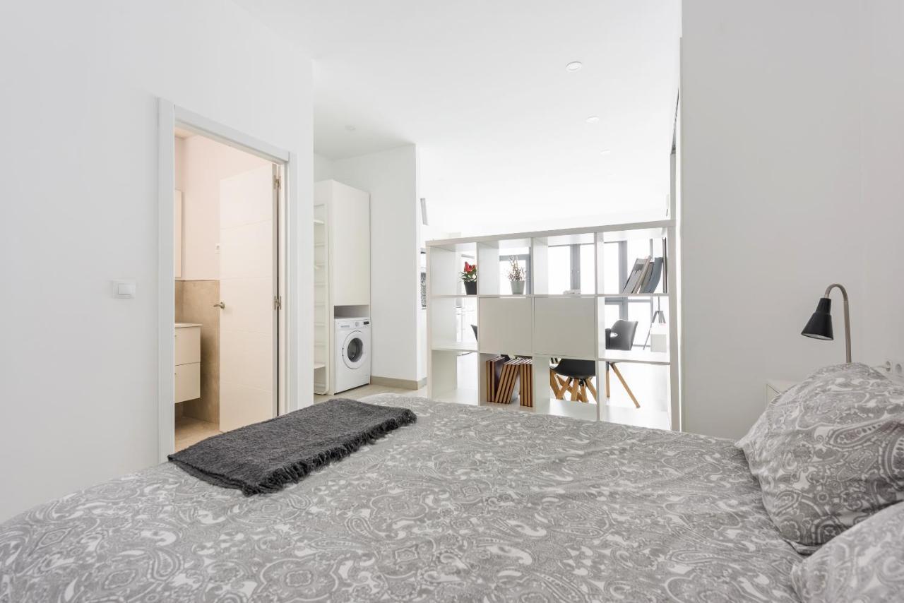 Charming Loft A Apartment มาลากา ภายนอก รูปภาพ